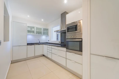 Apartamento T2 para Venda em Quarteira