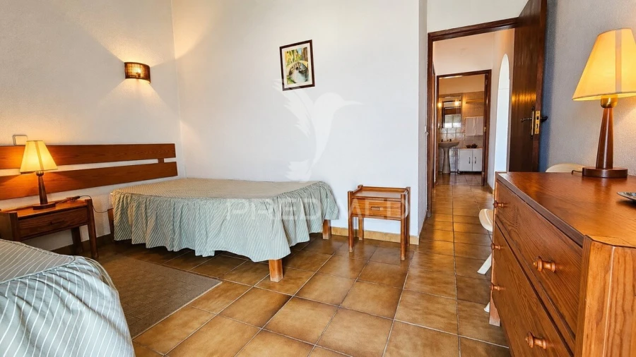 Apartamento T2 para Venda em Portimão Foto 11