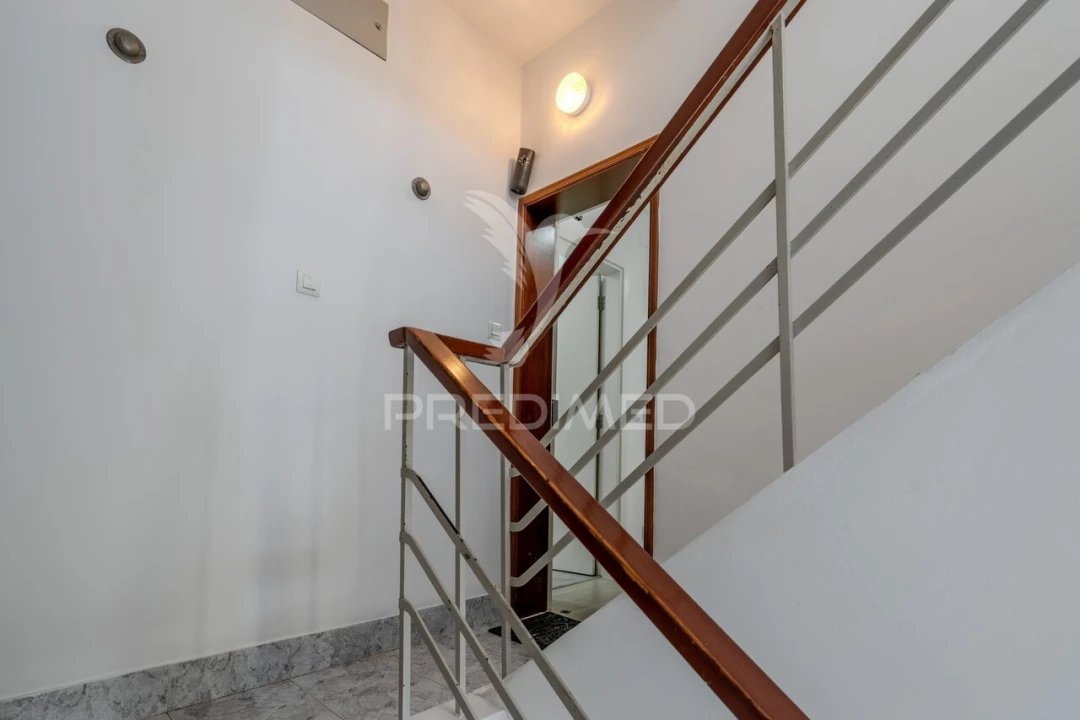 Apartamento T3 para Venda em Beato Foto 18