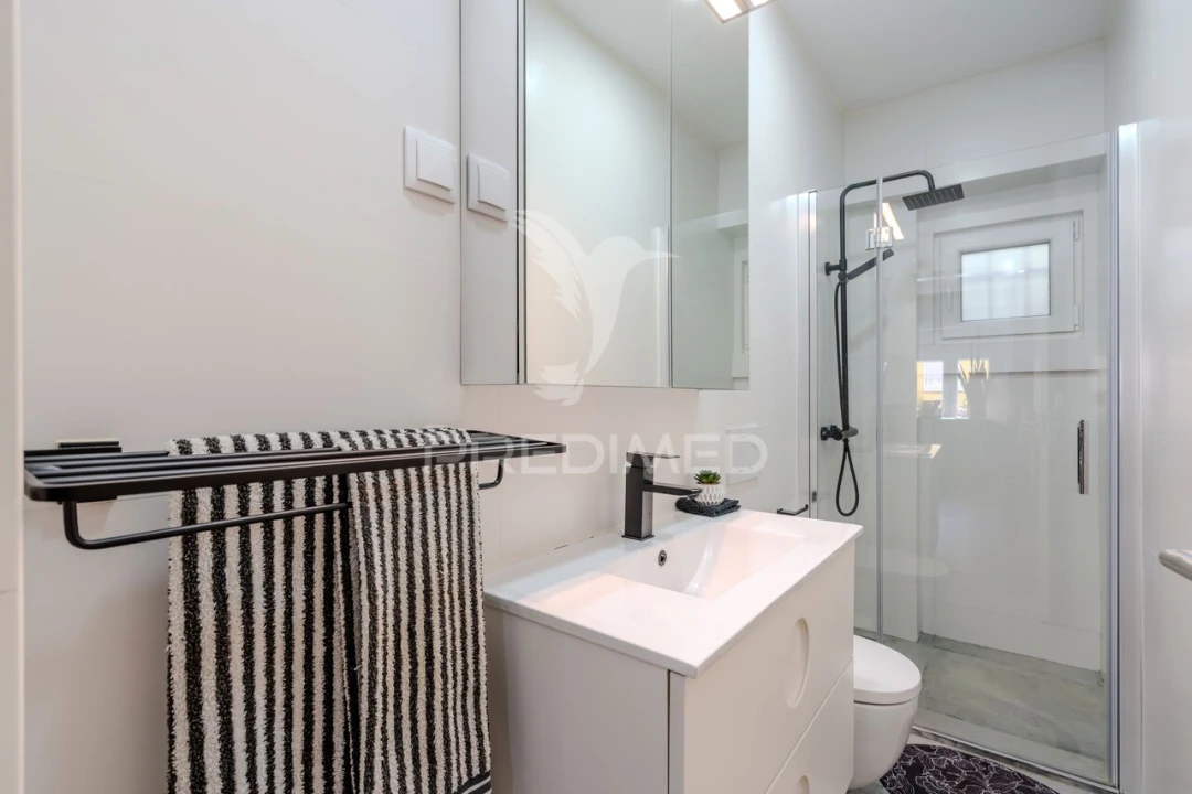 Apartamento T3 para Venda em Beato Foto 16
