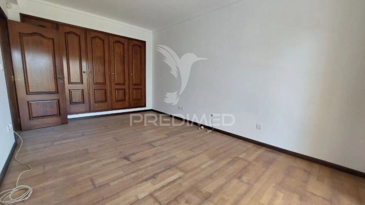Apartamento T3 para Venda em São Bernardo Foto 12