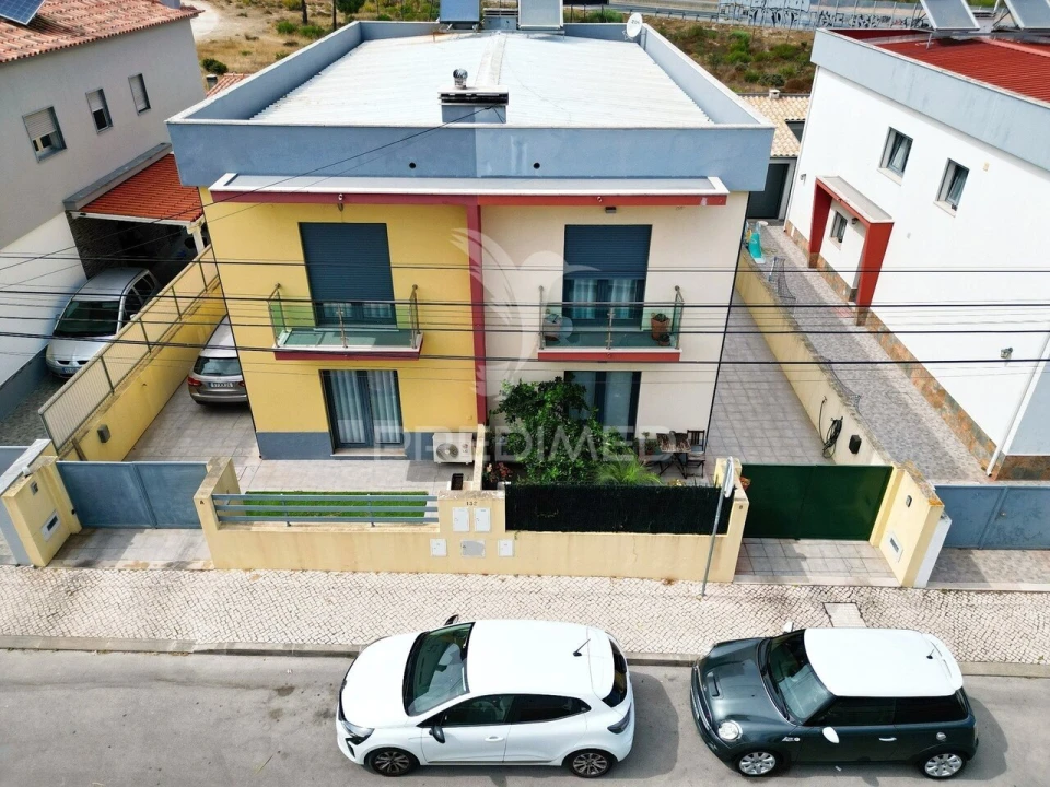 Moradia T3 para Venda em Quinta do Conde Foto 30