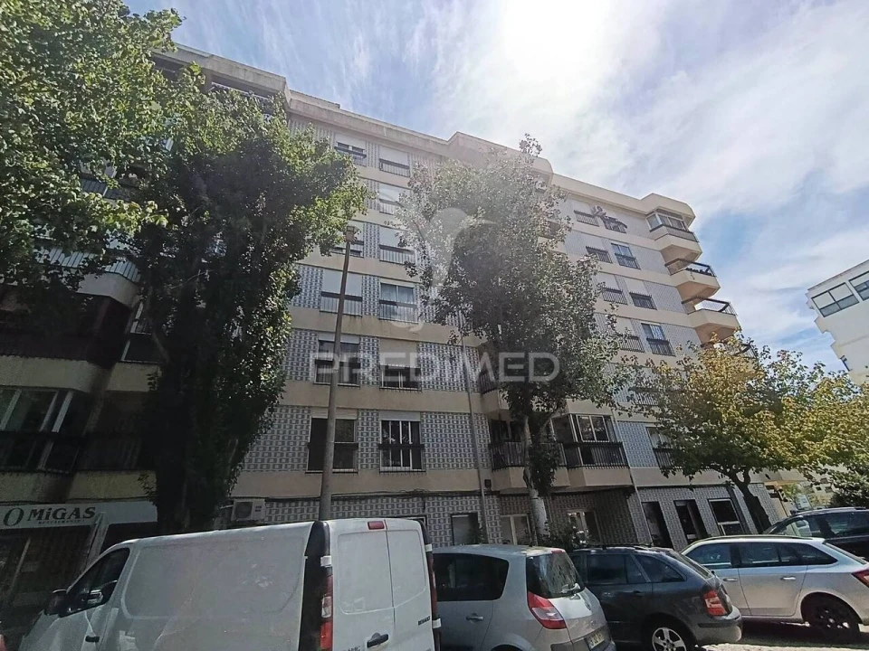 Apartamento T3 para Venda em União das Freguesias de Setúbal Foto 1