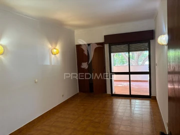 Apartamento T2 para Venda em Albufeira e Olhos de Água