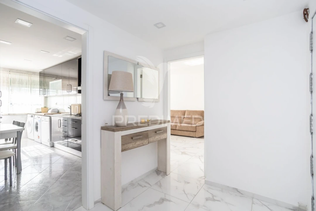 Apartamento T2 para Venda em Laranjeiro e Feijó Foto 18