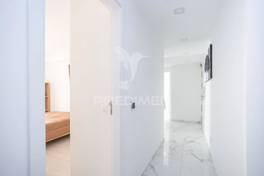 Apartamento T2 para Venda em Laranjeiro e Feijó Foto 8