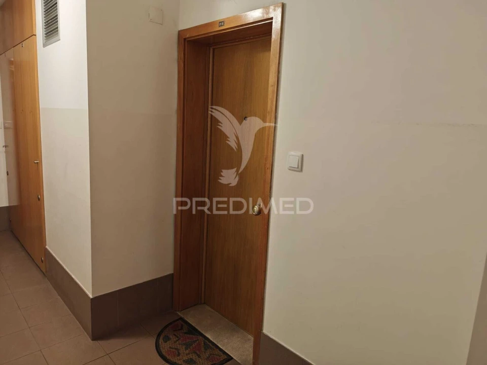 Apartamento T1 para Venda em Caparica e Trafaria Foto 28