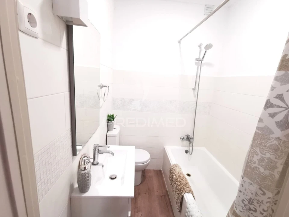 Apartamento T2 para Venda em São João Baptista e Santa Maria dos Olivais Foto 21