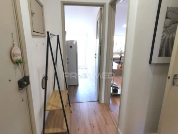 Apartamento T2 para Venda em São João Baptista e Santa Maria dos Olivais