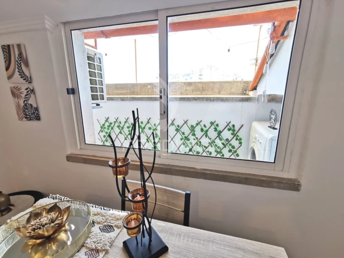 Apartamento T2 para Venda em São João Baptista e Santa Maria dos Olivais Foto 33