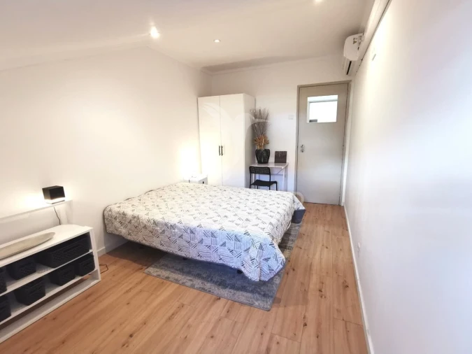 Apartamento T2 para Venda em São João Baptista e Santa Maria dos Olivais Foto 15