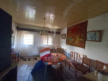 Moradia T3 para Venda em Alcongosta
