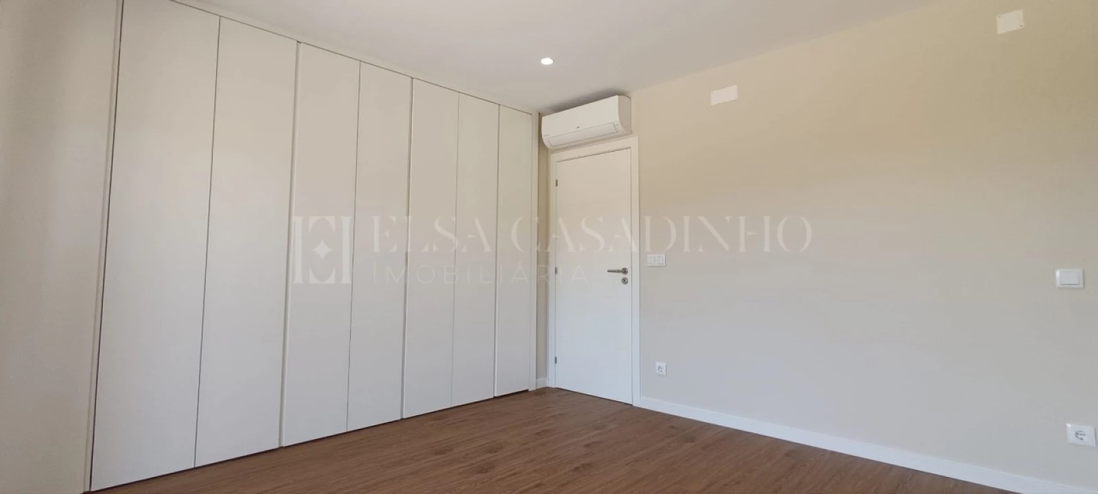 Moradia T4 para Venda em União das Freguesias de Setúbal Foto 35