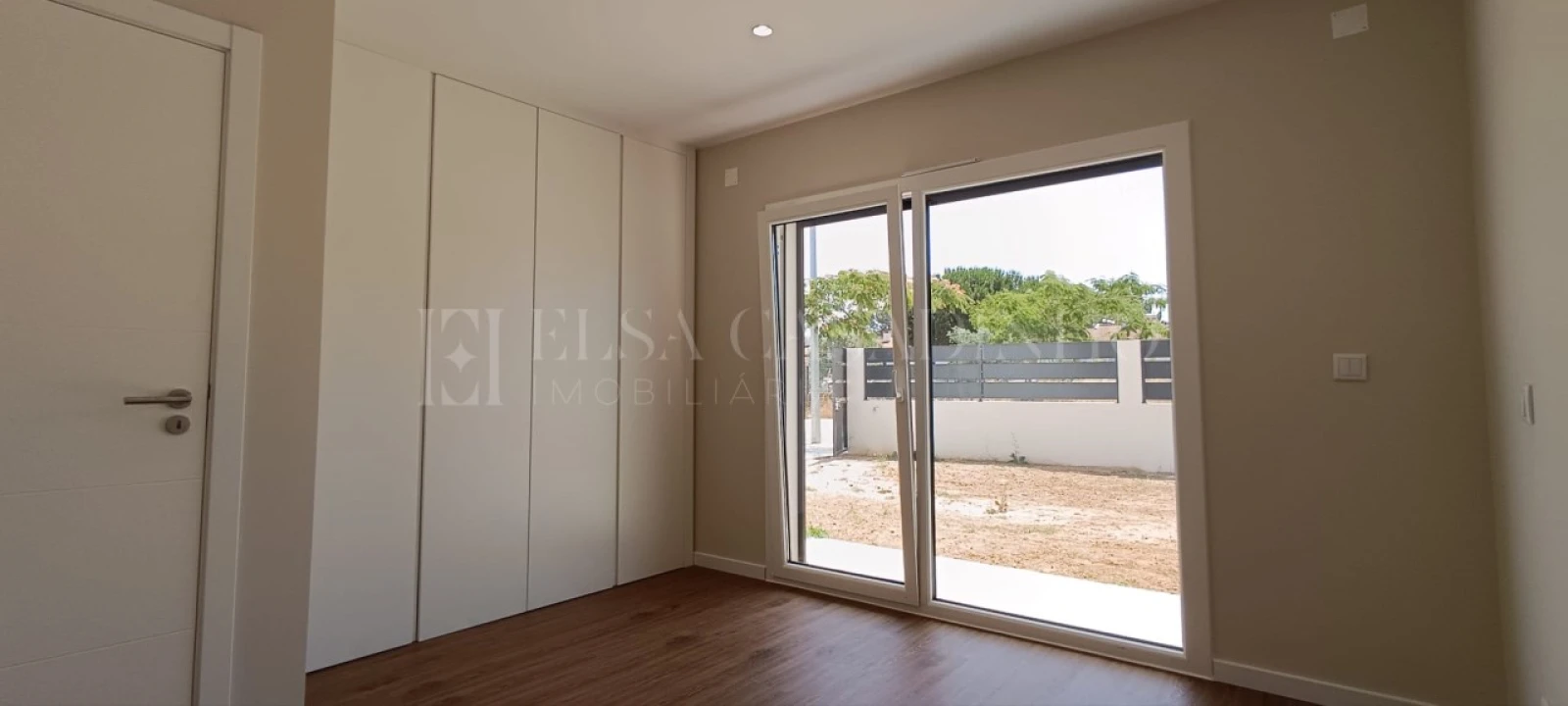 Moradia T4 para Venda em União das Freguesias de Setúbal Foto 53