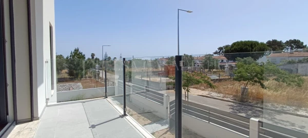 Moradia T4 para Venda em União das Freguesias de Setúbal
