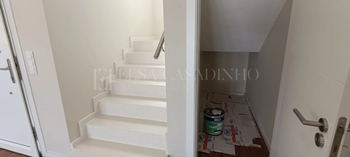 Moradia T4 para Venda em União das Freguesias de Setúbal Foto 28