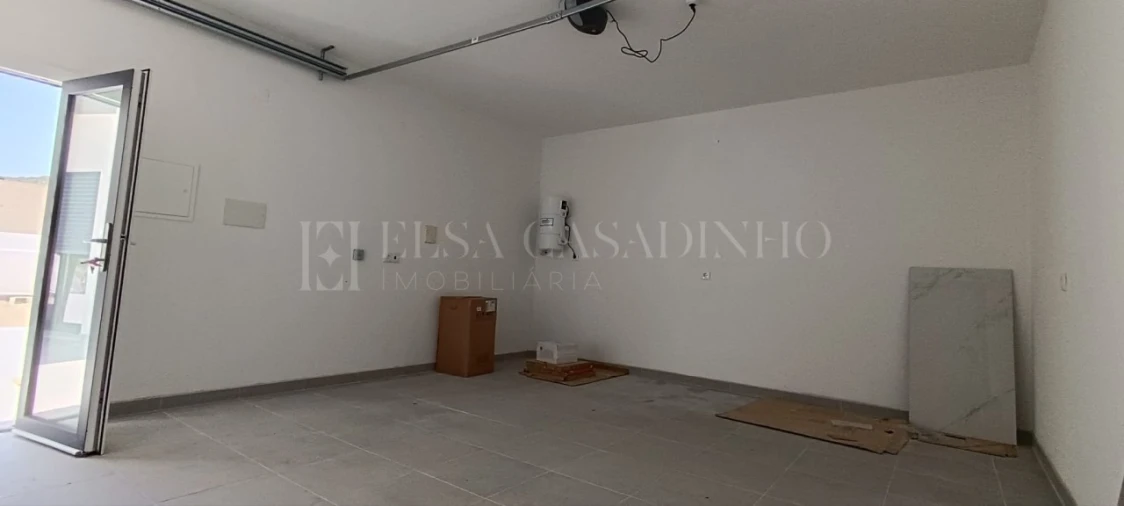 Moradia T4 para Venda em União das Freguesias de Setúbal Foto 15
