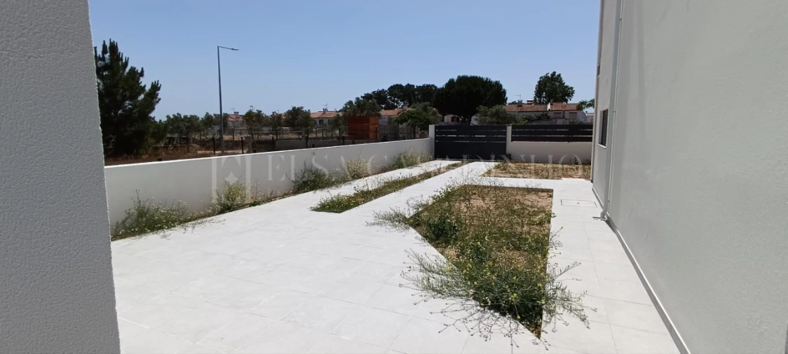 Moradia T4 para Venda em União das Freguesias de Setúbal Foto 11