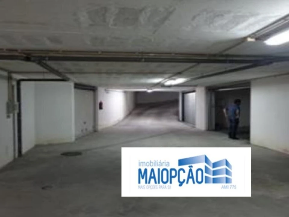 Garagem para Venda em Viseu Foto 2