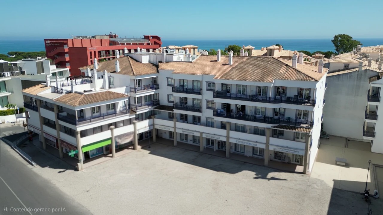 Apartamento T1 para Venda em Albufeira e Olhos de Água Foto 2