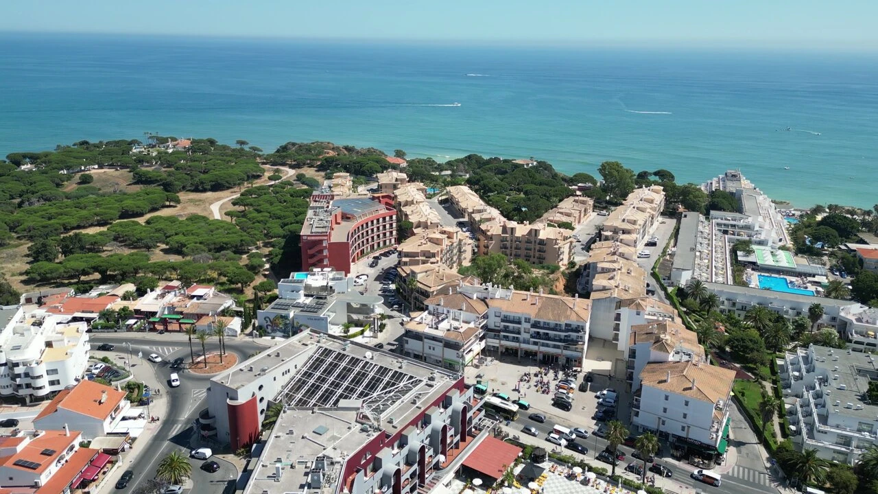 Apartamento T1 para Venda em Albufeira e Olhos de Água Foto 7