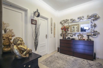 Apartamento T1 para Venda em Albufeira e Olhos de Água