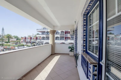 Apartamento T1 para Venda em Albufeira e Olhos de Água