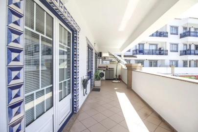 Apartamento T1 para Venda em Albufeira e Olhos de Água