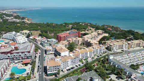 Apartamento T1 para Venda em Albufeira e Olhos de Água