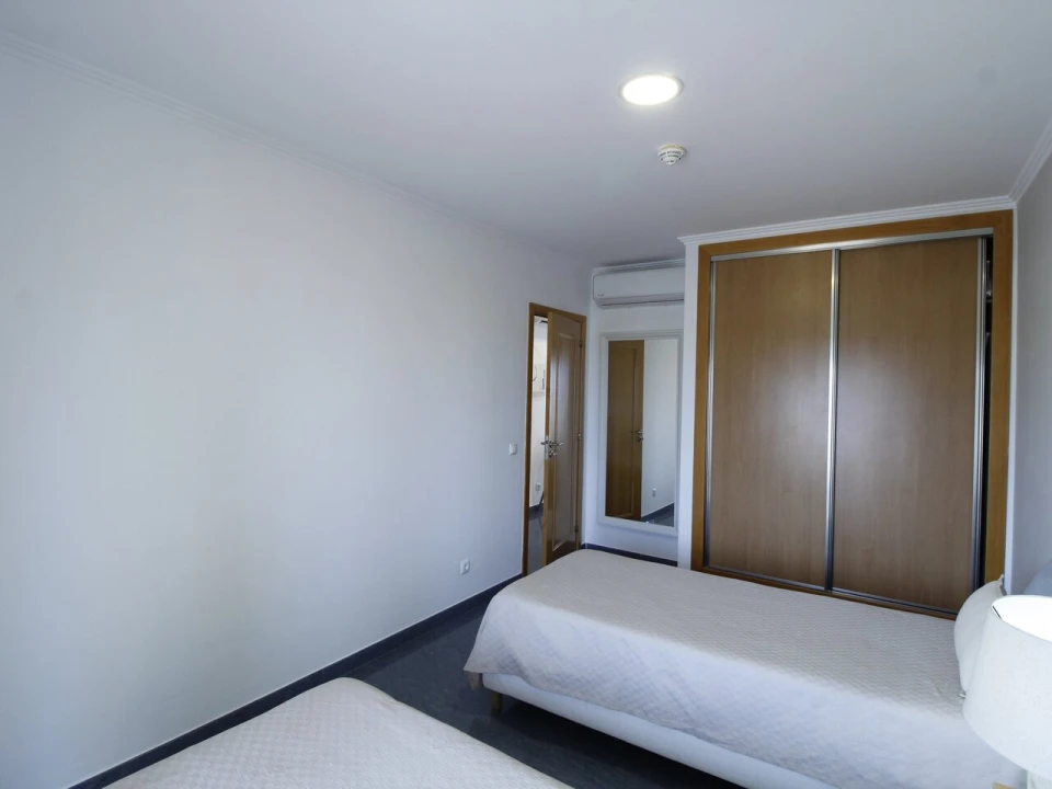 Apartamento T1 para Venda em Alcantarilha e Pêra Foto 7
