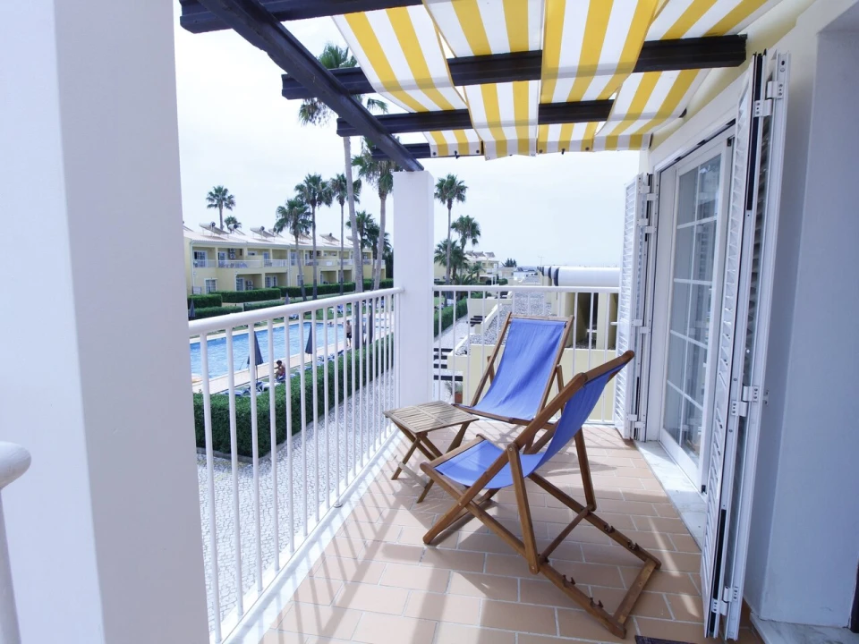 Apartamento T1 para Venda em Alcantarilha e Pêra Foto 1