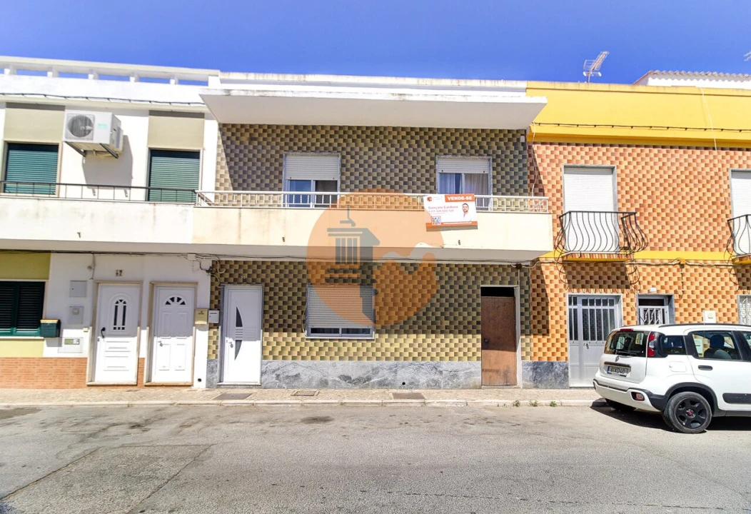 Moradia T3 para Venda em Vila Real de Santo Antonio Foto 1