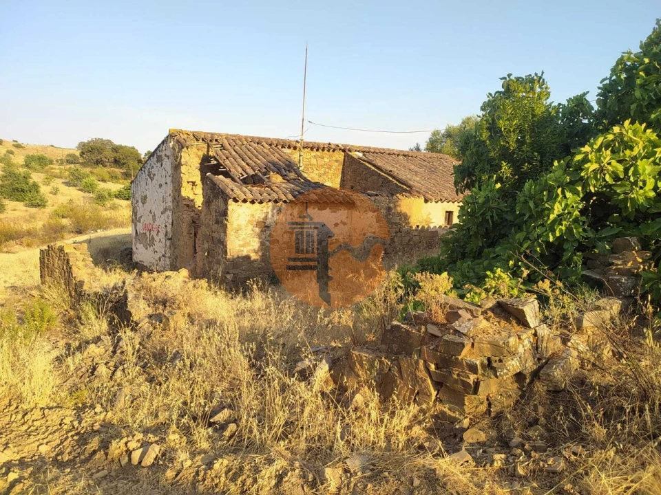 Moradia T0 para Venda em Azinhal Foto 5