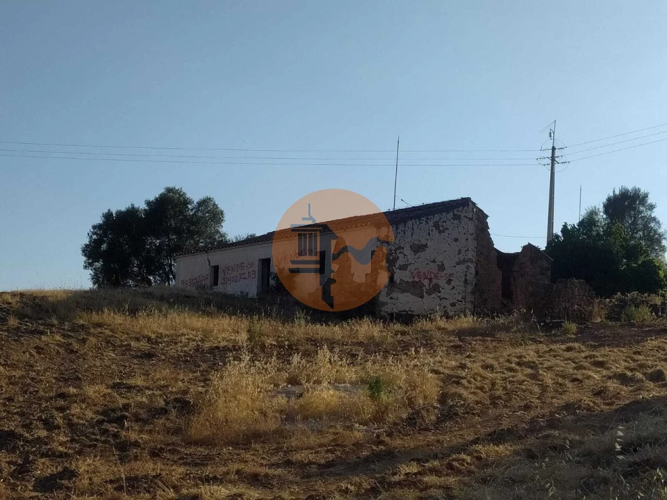 Moradia T0 para Venda em Azinhal Foto 23