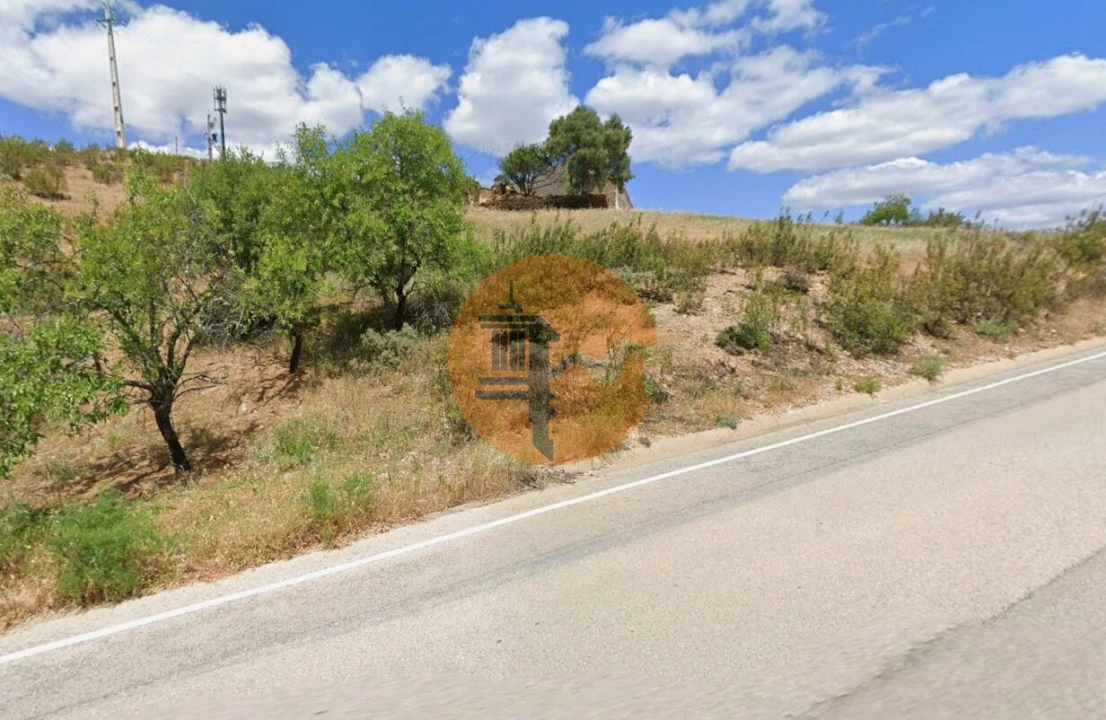 Moradia T0 para Venda em Azinhal Foto 25