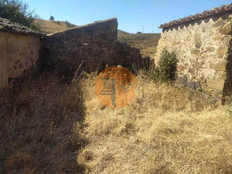 Moradia T2 para Venda em Azinhal Foto 36