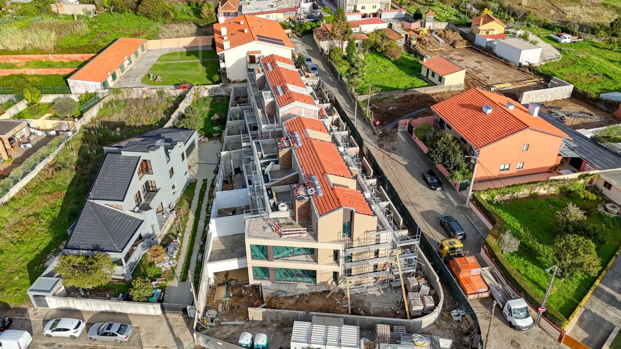 Moradia T3 para Venda em São Felix da Marinha Foto 35