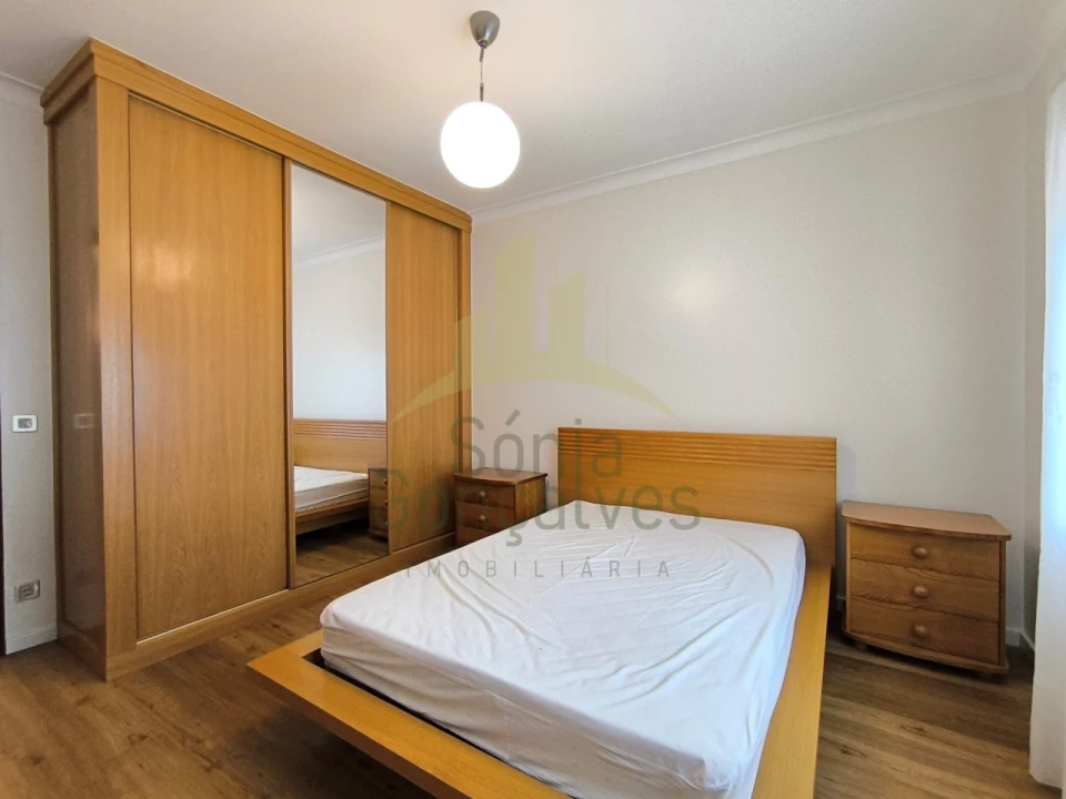 Apartamento T3 para Arrendamento em Darque Foto 6