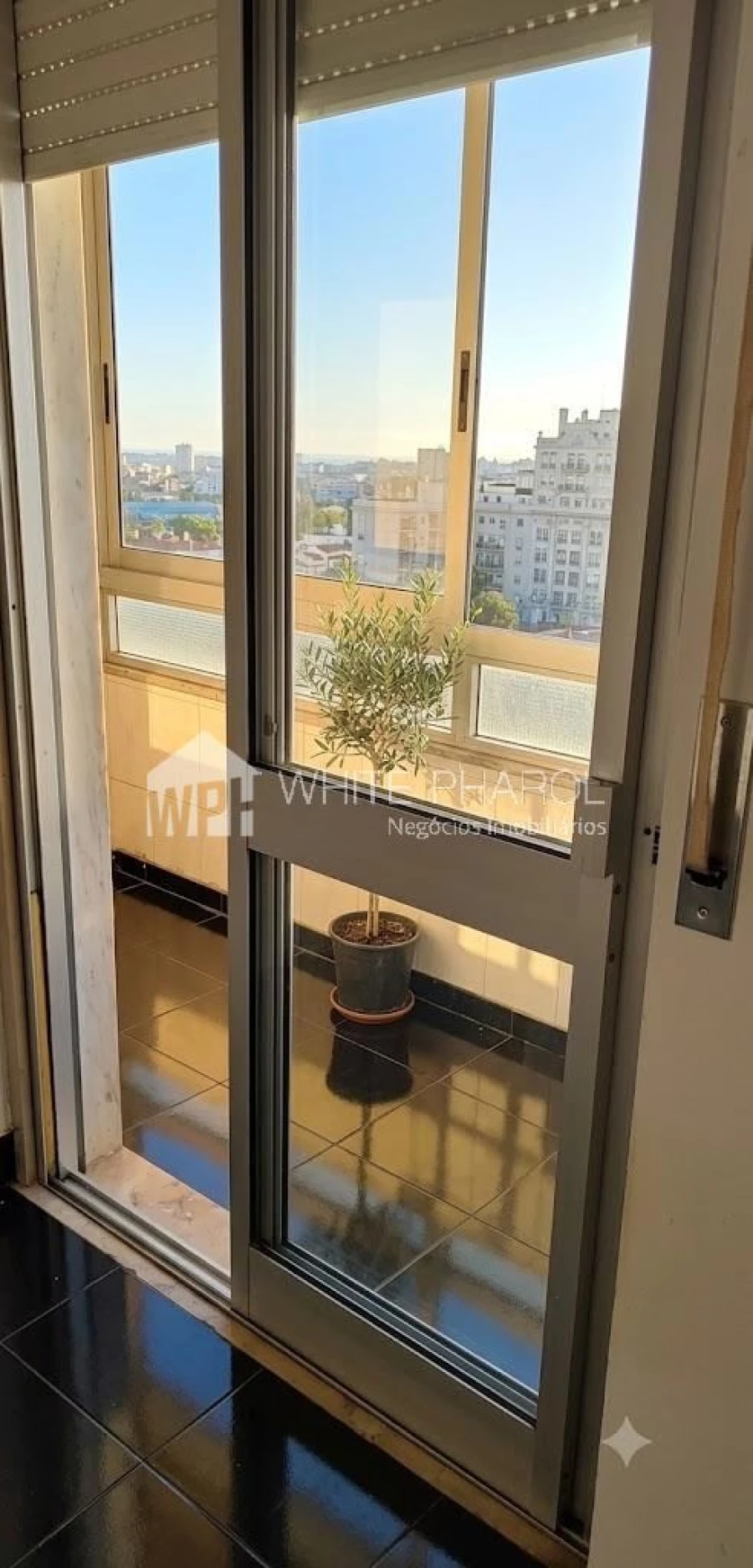 Apartamento T3 para Venda em Ramada e Caneças Foto 7
