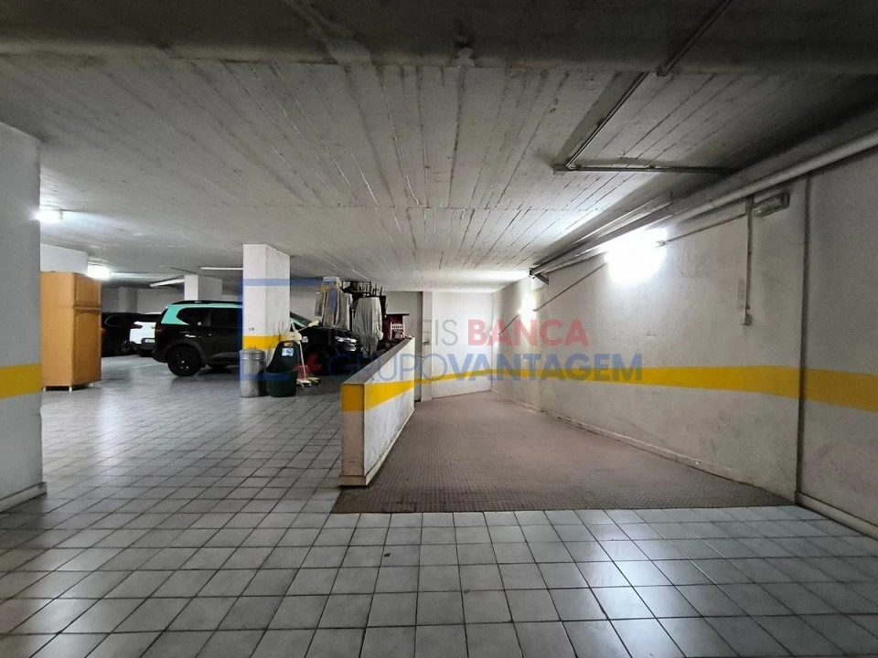 Apartamento T2 para Venda em Algueirão-Mem Martins Foto 22
