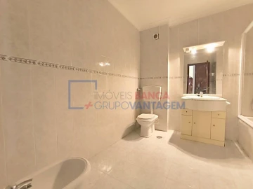 Apartamento T2 para Venda em Algueirão-Mem Martins