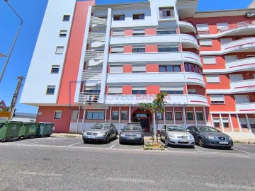 Apartamento T2 para Venda em Algueirão-Mem Martins