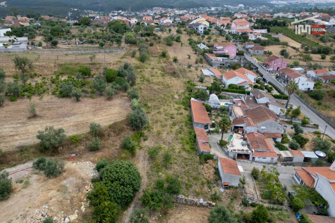 Terreno Misto para Venda em Atouguia Foto 12