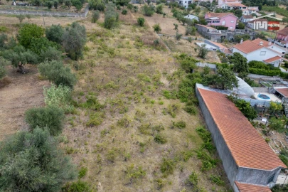 Terreno Misto para Venda em Atouguia