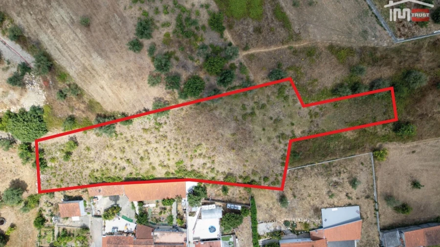 Terreno Misto para Venda em Atouguia