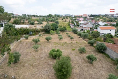 Terreno Misto para Venda em Atouguia