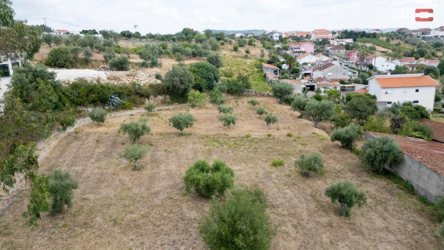 Terreno Misto para Venda em Atouguia