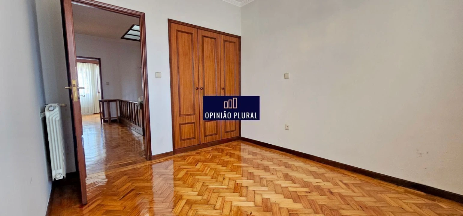 Moradia T5 para Venda em Campanhã Foto 22