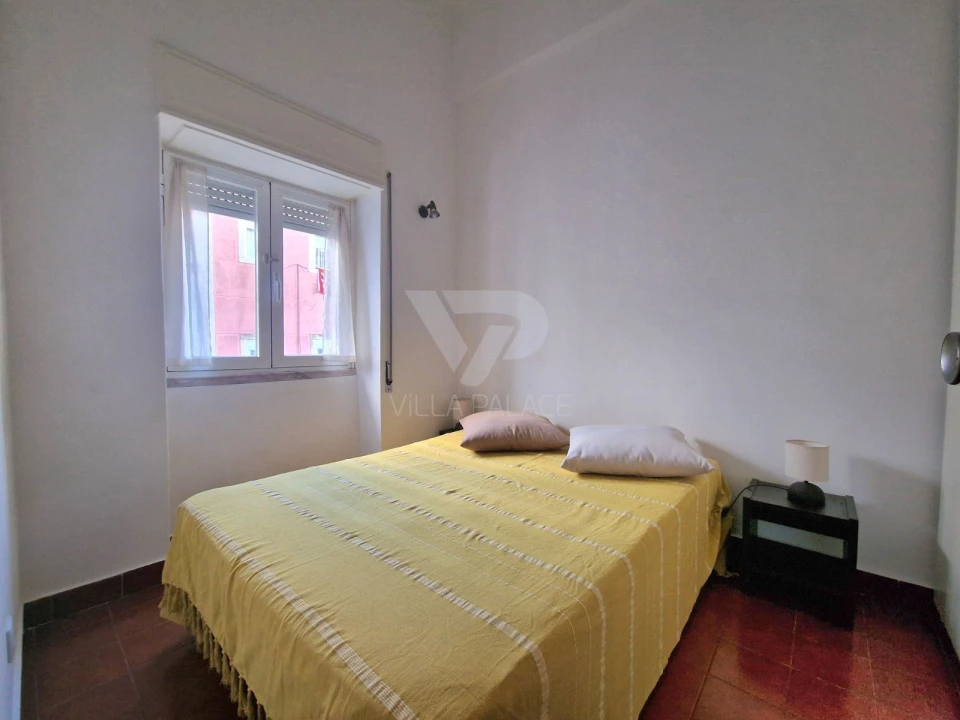 Apartamento T1 para Arrendamento em Campo de Ourique Foto 7
