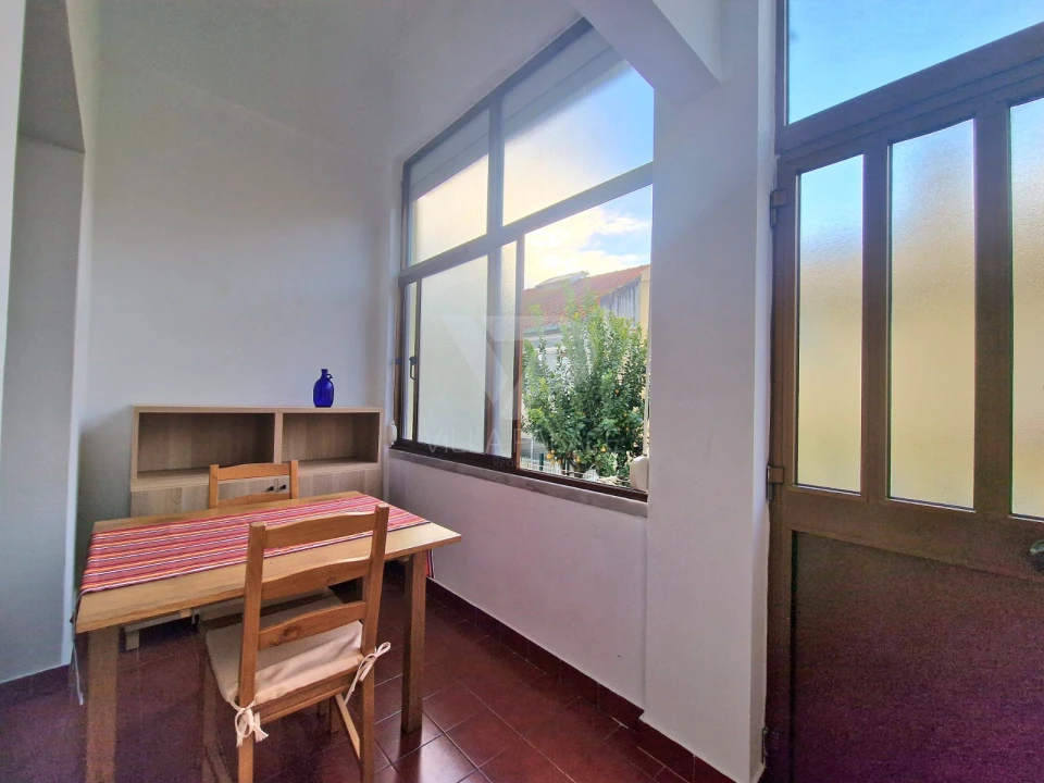 Apartamento T1 para Arrendamento em Campo de Ourique Foto 19